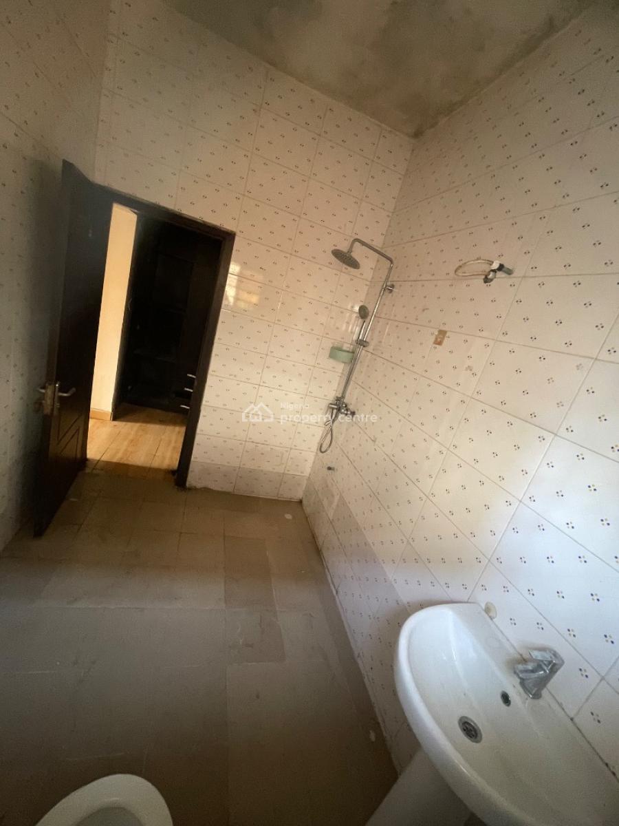 Standard and Very Spacious 3 Bed 4 in a Compound, Ado, Ado, Ajah, Lagos, House for Rent