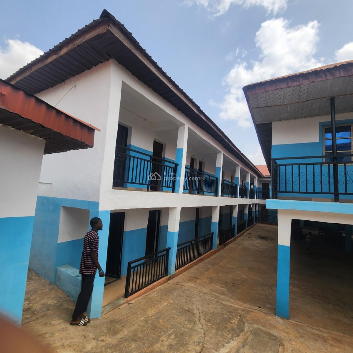 18 Classrooms Functioning College School, Aromolaran, Ibadan, Agodi Gate, Ibadan North, Oyo, School for Sale