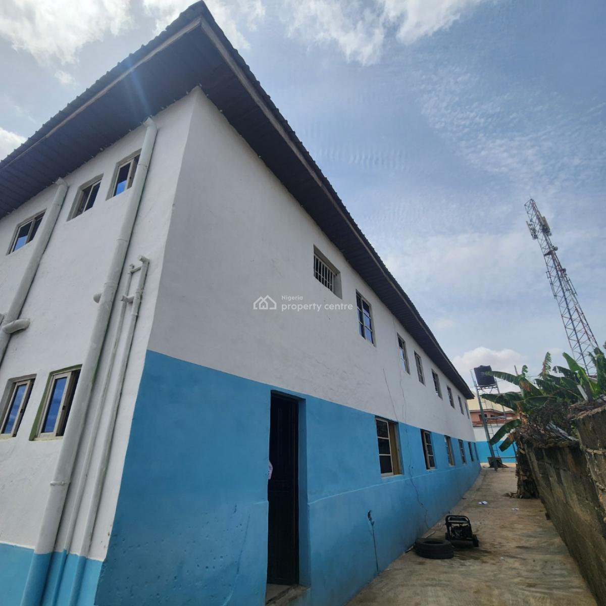18 Classrooms Functioning College School, Aromolaran, Ibadan, Agodi Gate, Ibadan North, Oyo, School for Sale