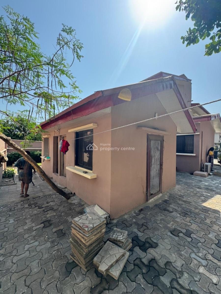 Distress!!!! 4 Bedroom Semi Detached Duplex with 2bq, Femi Okunu Estate, Jakande, Lekki, Lagos, Semi-detached Duplex for Sale