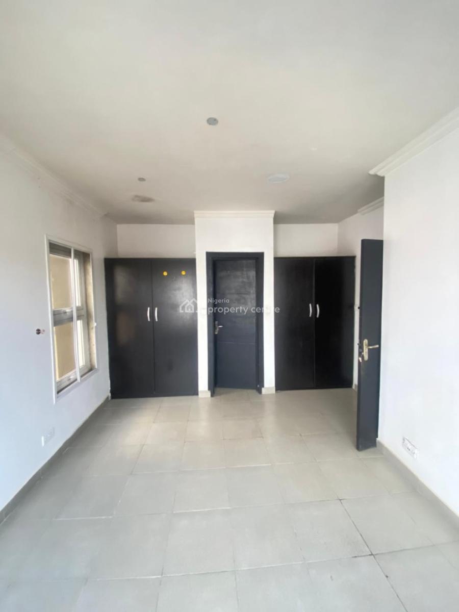 Spacious 3 Bedroom Apartments, Orchid Road, Lekki, Lagos, Flat / Apartment for Rent