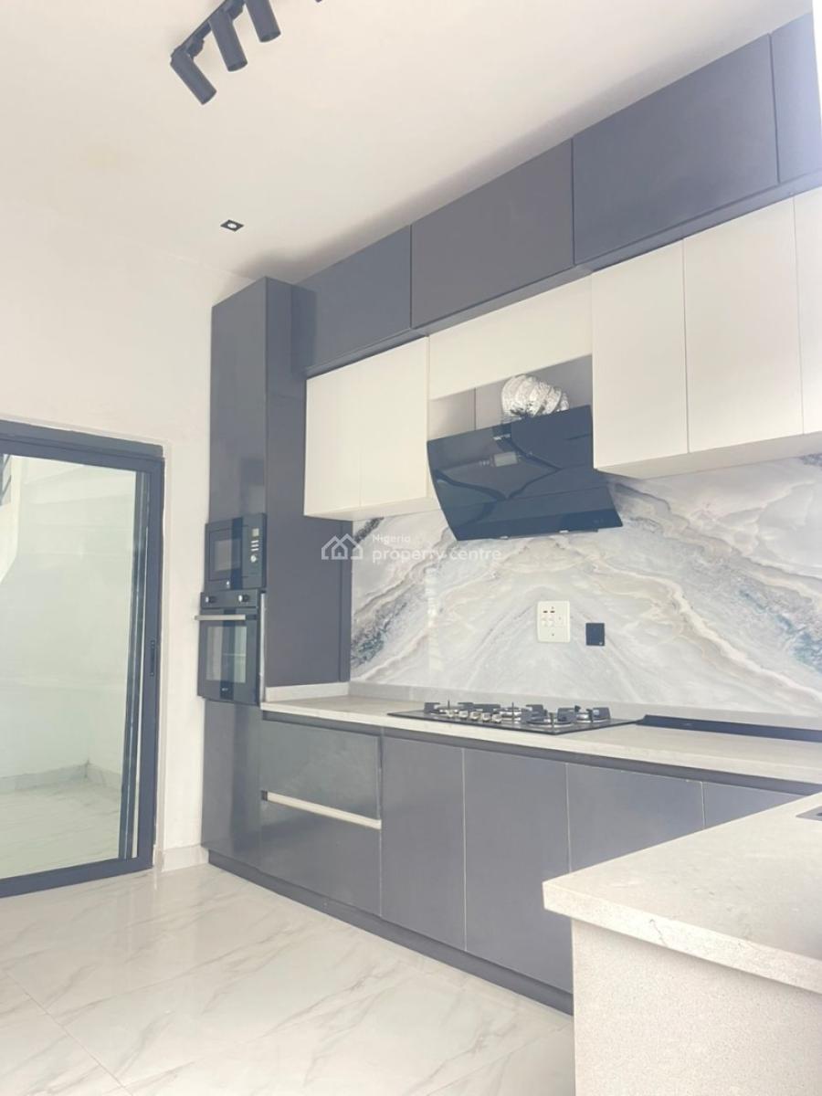 Spacious Luxury One Bedroom Mini Flat with Fully Fitted Kitchen, Westend Estate, Lekki County, Ikota., Ikota, Lekki, Lagos, Mini Flat (room and Parlour) for Rent