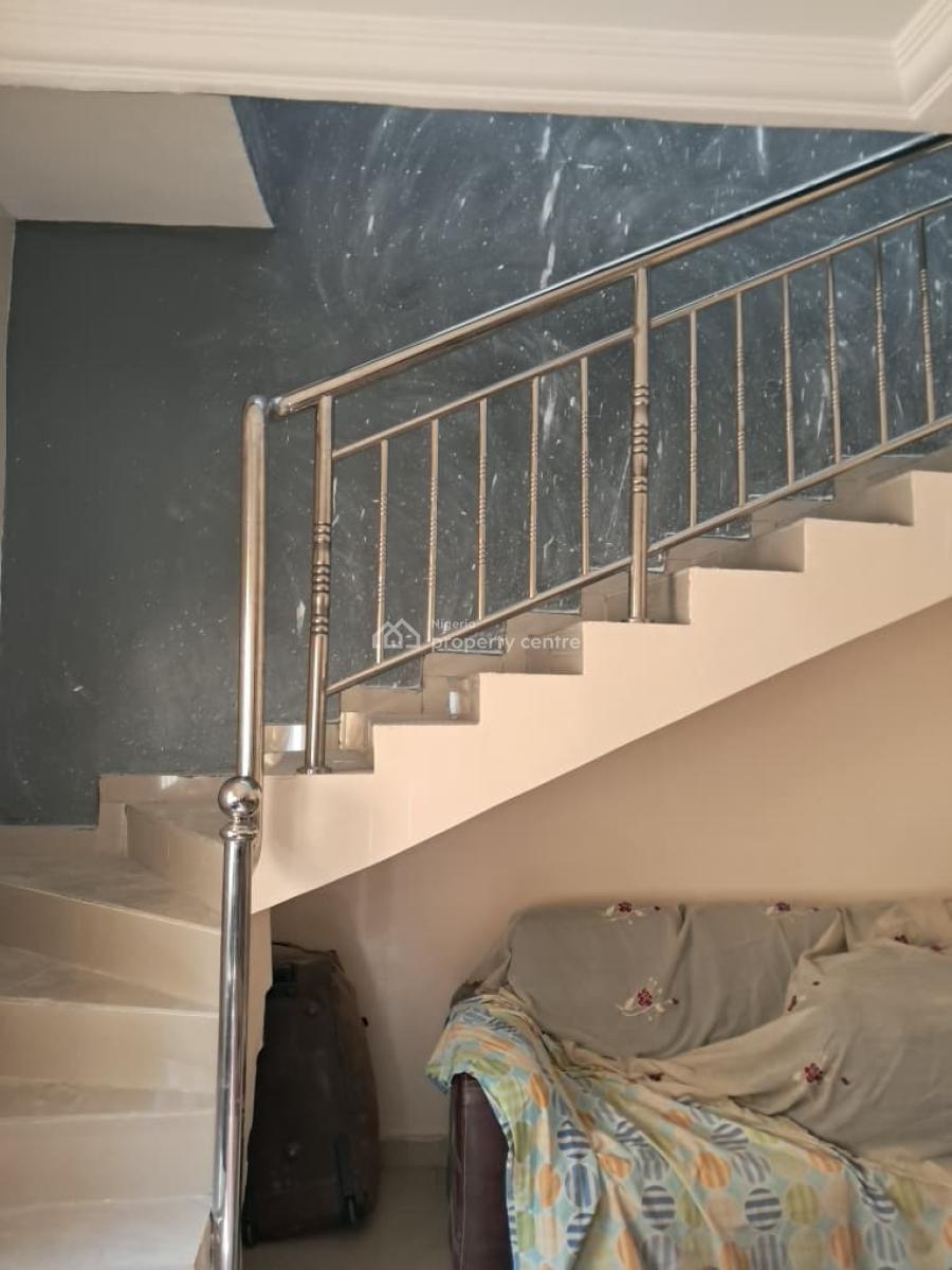 Newly Renovated 3-bedroom Terrace, Comes with Standing Inverter Ac, New Road Alpha Beach Chevron Lekki, Lekki, Lagos, Terraced Duplex for Rent