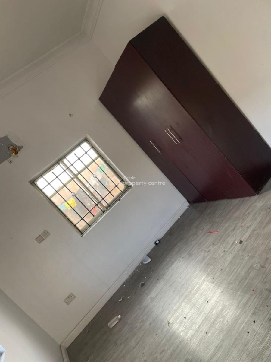 Spacious 3 Bedroom Apartment, Chevy View Estate, Lekki Expressway, Lekki, Lagos, Flat / Apartment for Rent