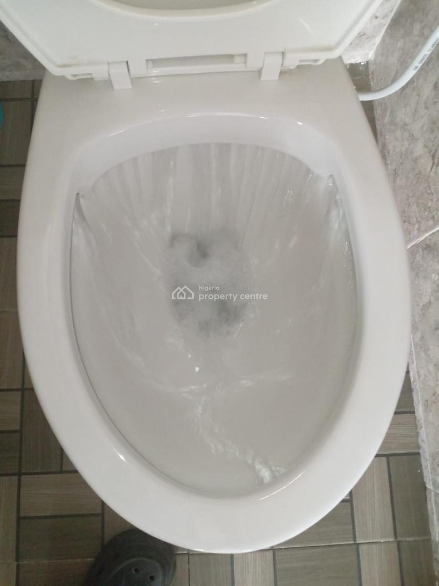 a Luxury Shop, Badore, Ajah, Lagos, Shop for Rent