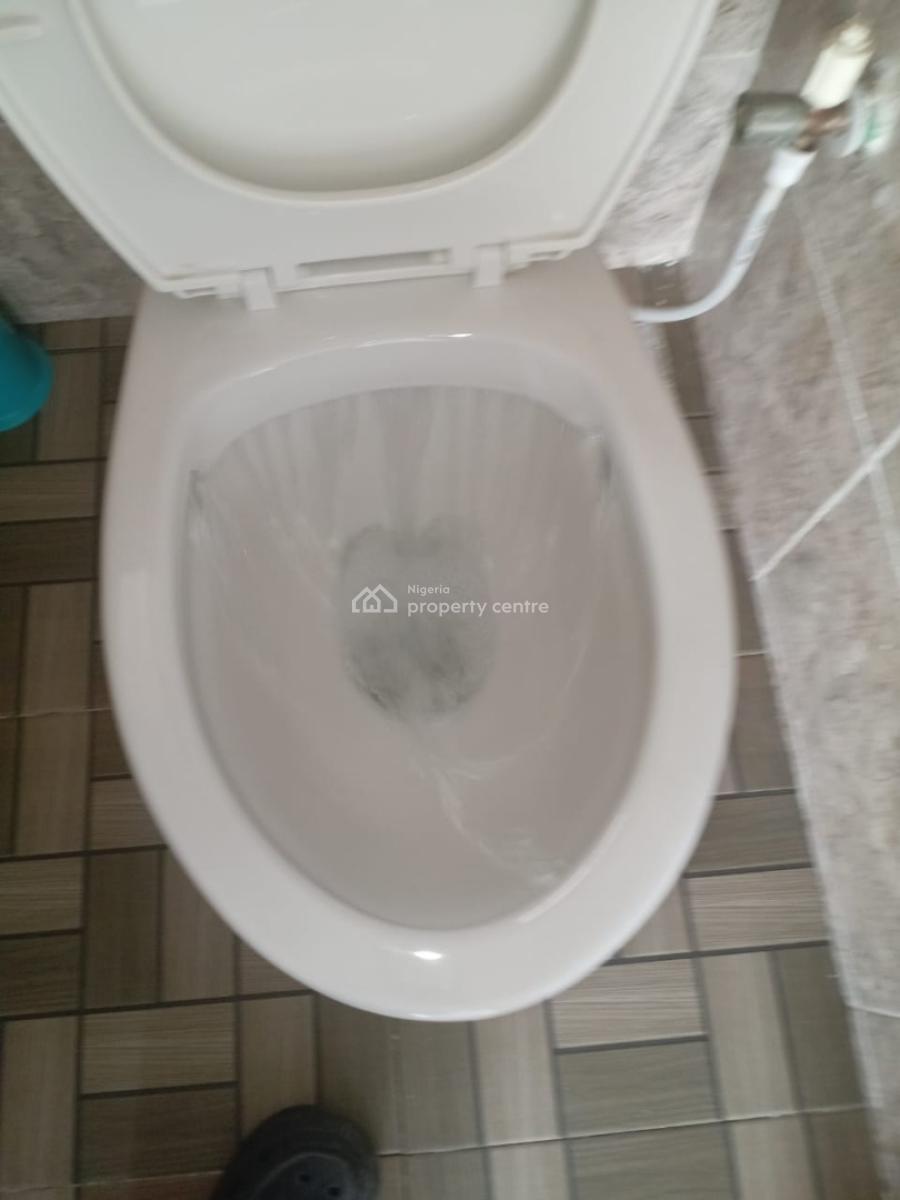 a Luxury Shop, Badore, Ajah, Lagos, Shop for Rent