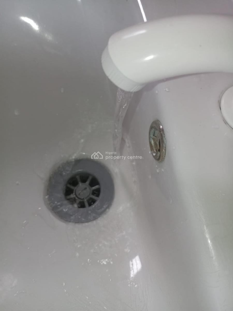 a Luxury Shop, Badore, Ajah, Lagos, Shop for Rent