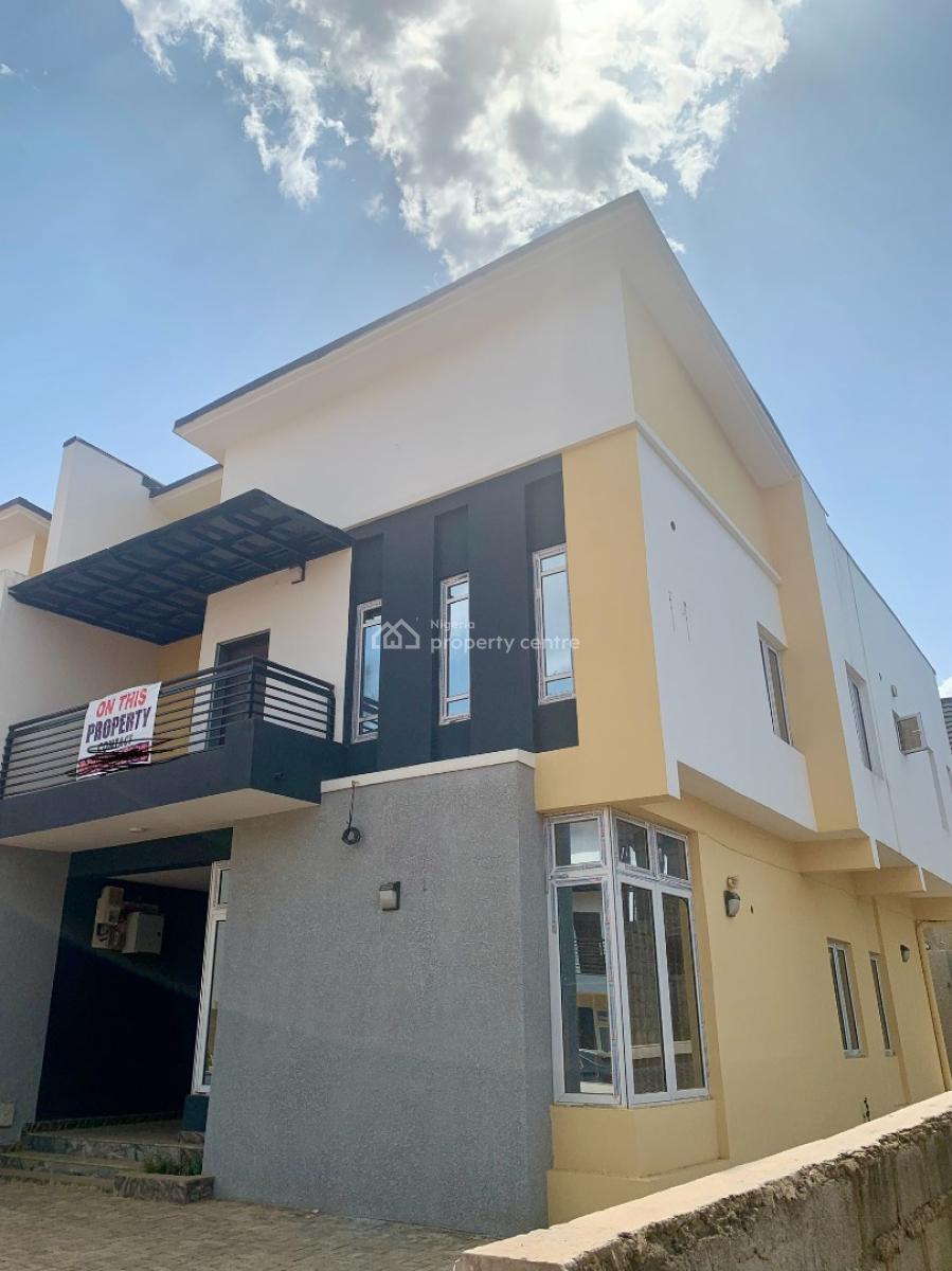 3 Bedroom with Bq, News Engineering, Dawaki, Gwarinpa, Abuja, Terraced Duplex for Sale