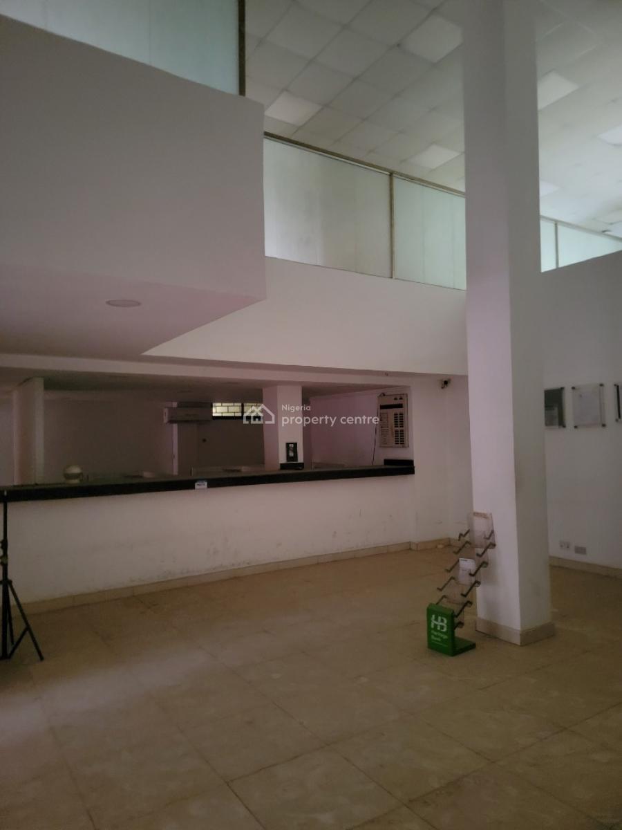 2 Floors Bank Building, Central Business District, Abuja, Plaza / Complex / Mall for Rent