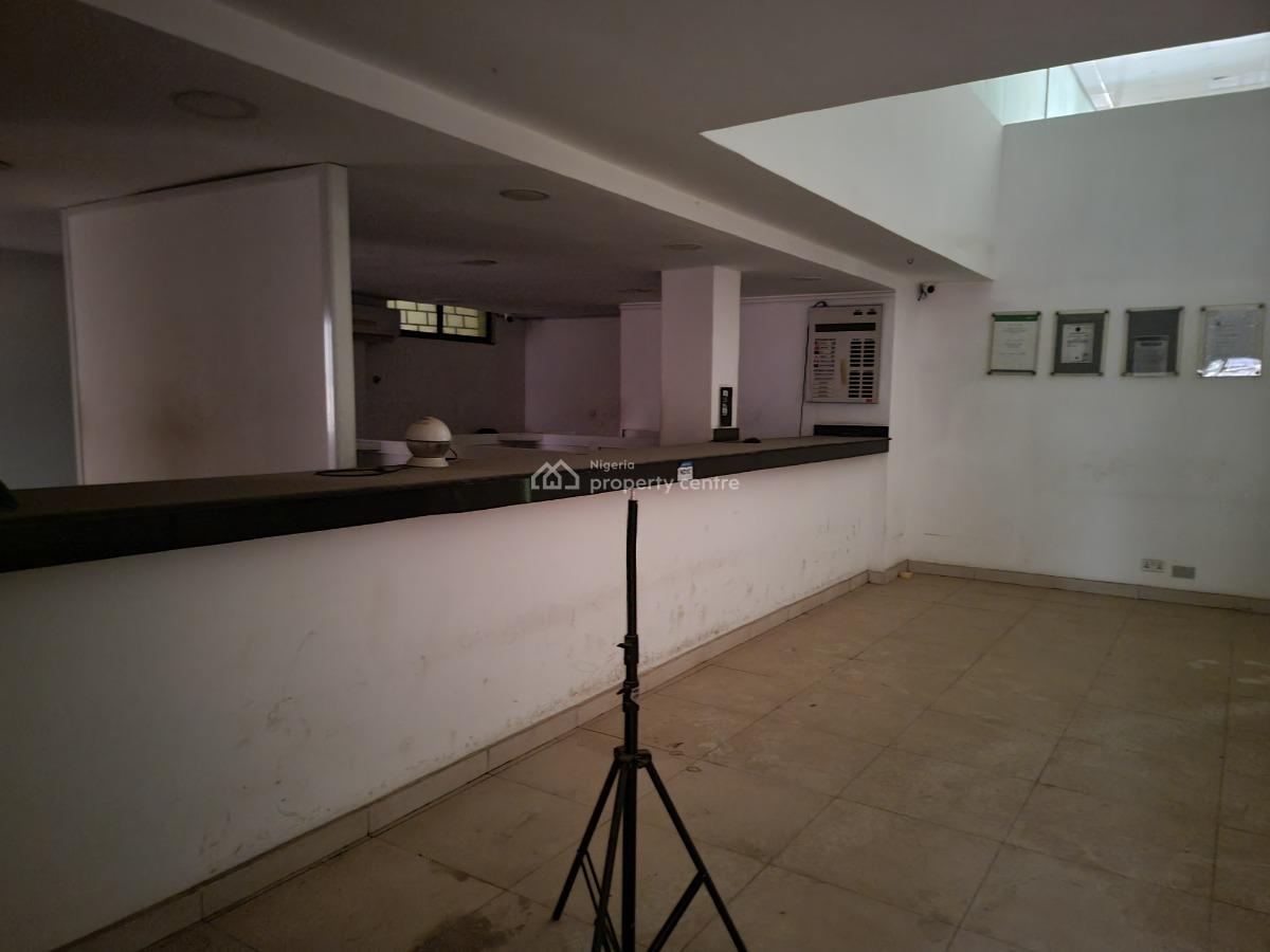 2 Floors Bank Building, Central Business District, Abuja, Plaza / Complex / Mall for Rent