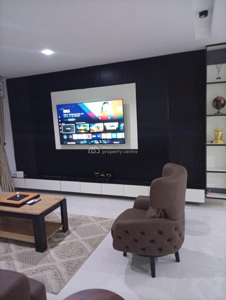 2 Bedroom Luxury Apartment, Richmond Pearl Estate Road, Lekki, Lagos, Flat / Apartment Short Let