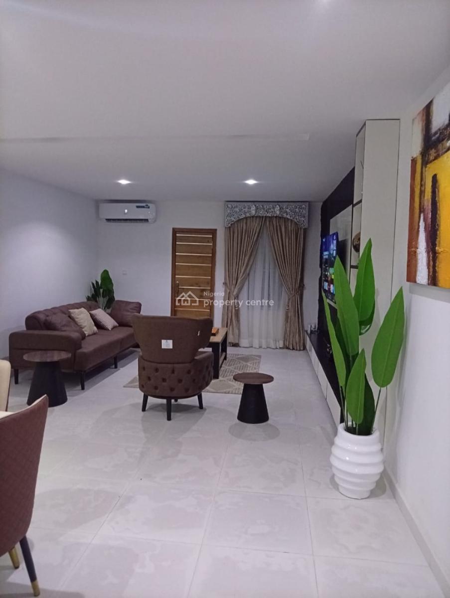 2 Bedroom Luxury Apartment, Richmond Pearl Estate Road, Lekki, Lagos, Flat / Apartment Short Let
