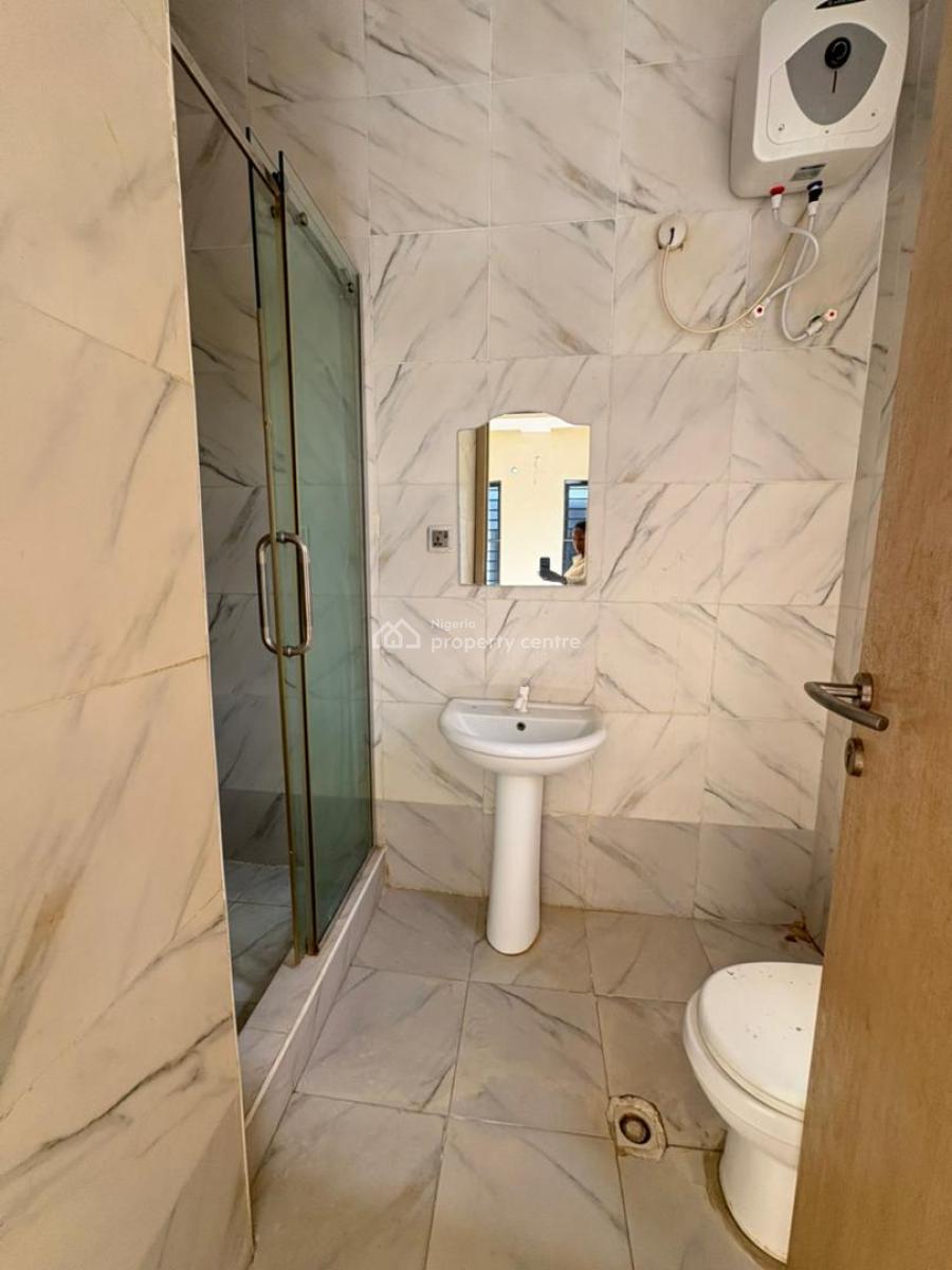 Downstairs Bedroom Inside a Shared Apartment, Ikota Villa Gra -delight Estate, Lekki, Lagos, Self Contain (single Rooms) for Rent