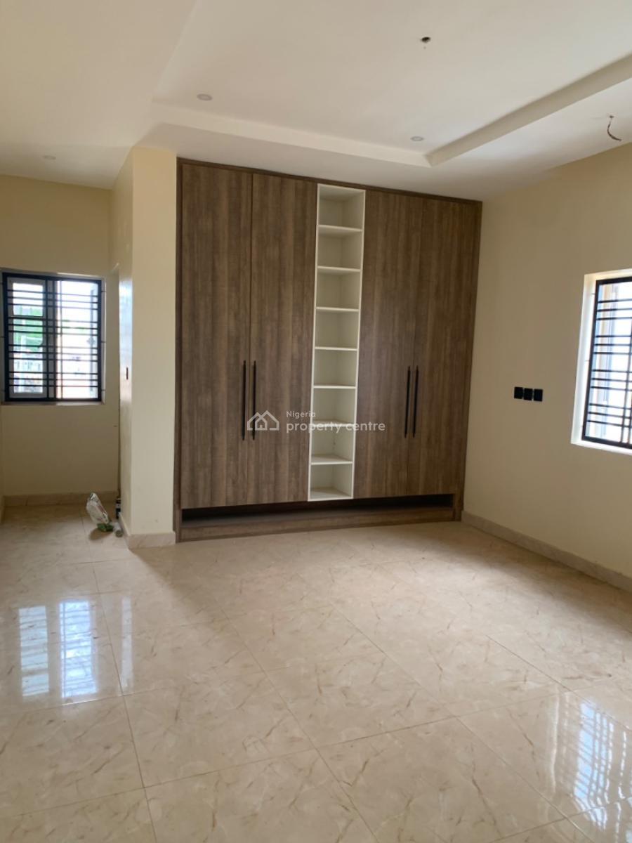 Newly Built Spacious 3 Bedroom Apartment with a Room Bq, Lifecamp, Life Camp, Abuja, Flat / Apartment for Rent