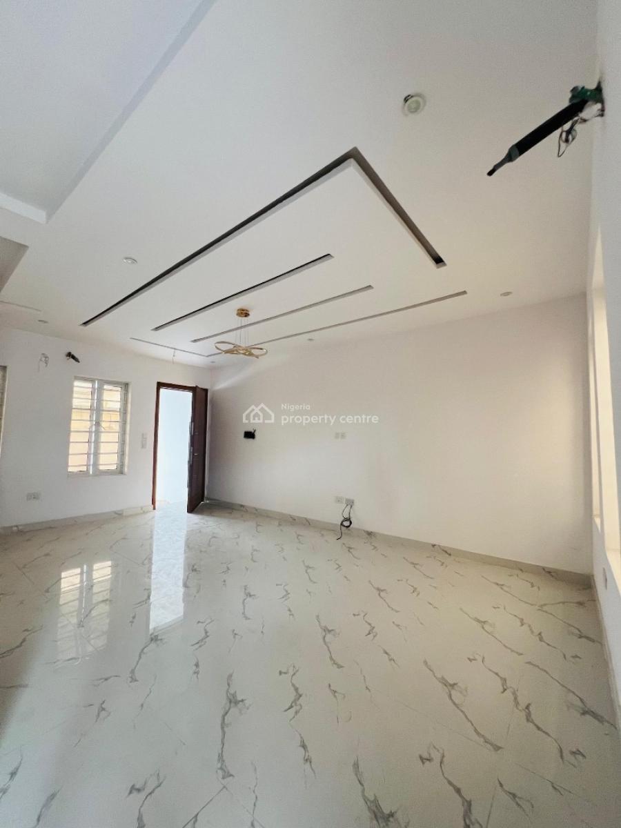 Self Compound 3 Bedroom Terrace Fully Fitted Open-plan Modern Kitchen, Ajah, Ajah, Lagos, Terraced Duplex for Sale