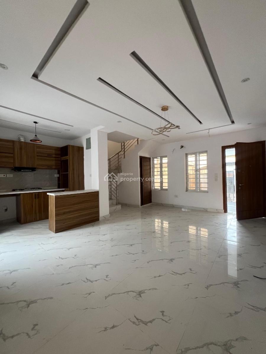 Self Compound 3 Bedroom Terrace Fully Fitted Open-plan Modern Kitchen, Ajah, Ajah, Lagos, Terraced Duplex for Sale