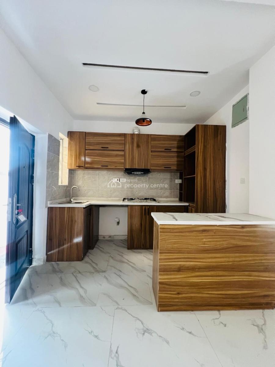 Self Compound 3 Bedroom Terrace Fully Fitted Open-plan Modern Kitchen, Ajah, Ajah, Lagos, Terraced Duplex for Sale