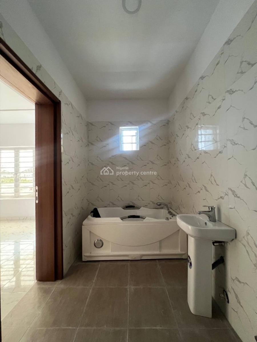 Self Compound 3 Bedroom Terrace Fully Fitted Open-plan Modern Kitchen, Ajah, Ajah, Lagos, Terraced Duplex for Sale