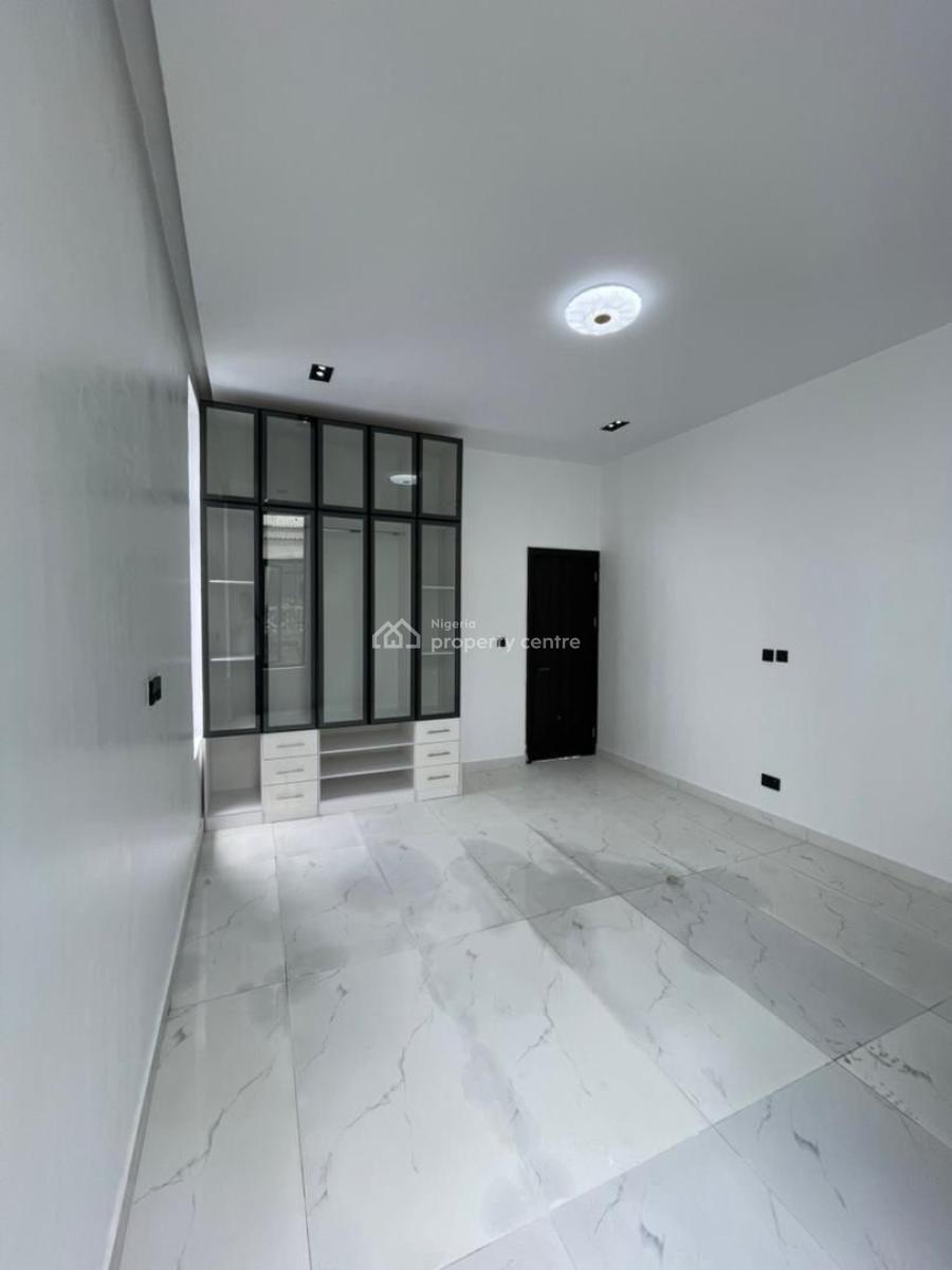Luxury 5bedroom, Chevron, Lekki, Lagos, Detached Duplex for Sale