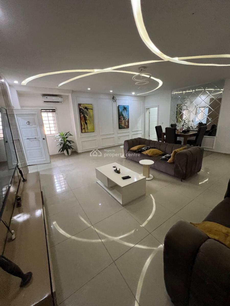 Furnished Oversized Room and Palour in an Excellent Location, Lekki Phase 1, Lekki, Lagos, Mini Flat (room and Parlour) for Rent