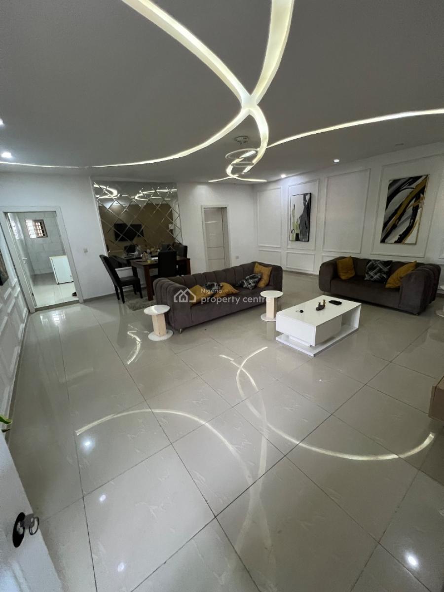 Furnished Oversized Room and Palour in an Excellent Location, Lekki Phase 1, Lekki, Lagos, Mini Flat (room and Parlour) for Rent