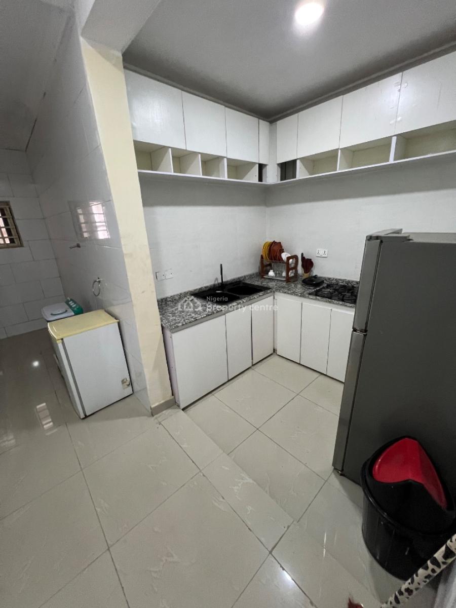 Furnished Oversized Room and Palour in an Excellent Location, Lekki Phase 1, Lekki, Lagos, Mini Flat (room and Parlour) for Rent