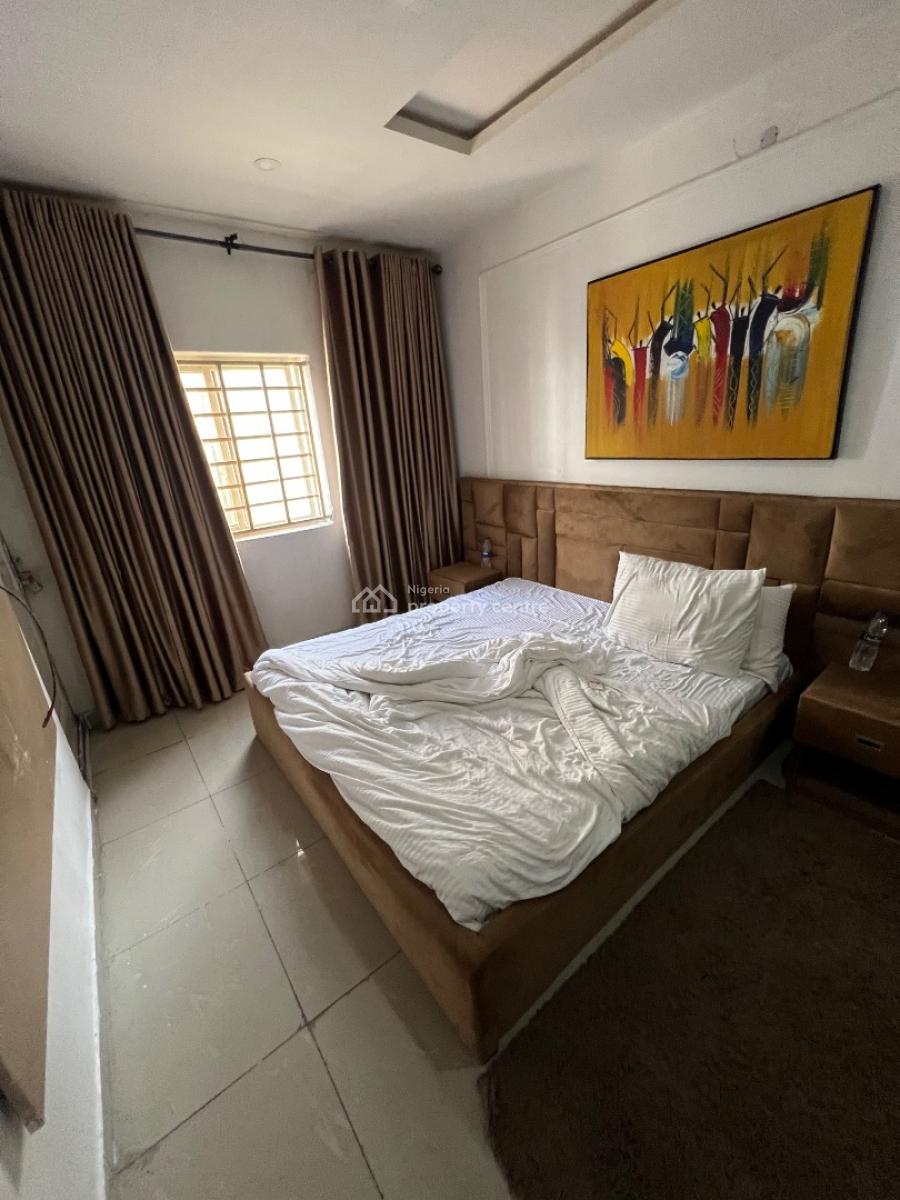 Furnished Oversized Room and Palour in an Excellent Location, Lekki Phase 1, Lekki, Lagos, Mini Flat (room and Parlour) for Rent