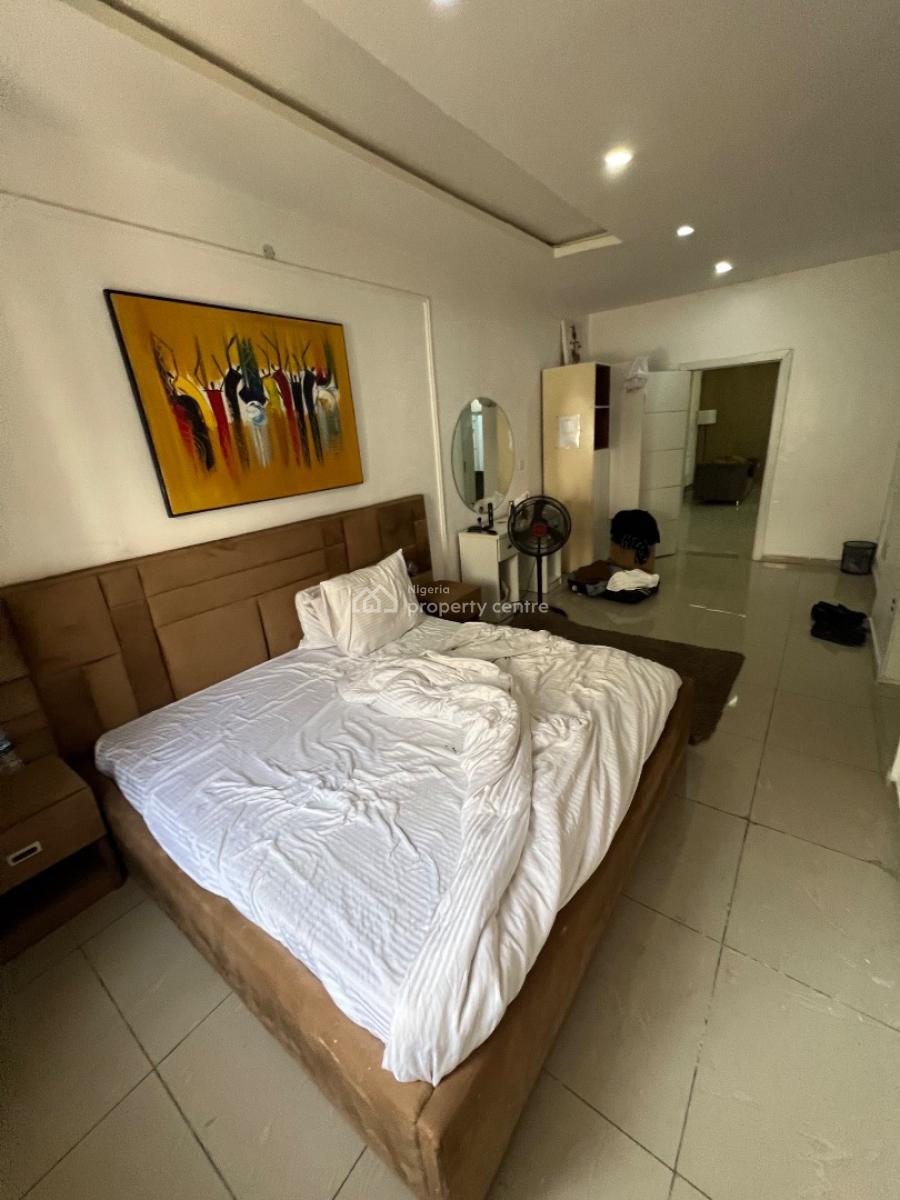 Furnished Oversized Room and Palour in an Excellent Location, Lekki Phase 1, Lekki, Lagos, Mini Flat (room and Parlour) for Rent