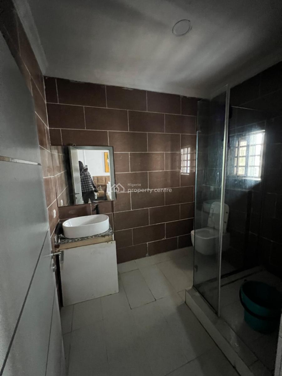 Furnished Oversized Room and Palour in an Excellent Location, Lekki Phase 1, Lekki, Lagos, Mini Flat (room and Parlour) for Rent