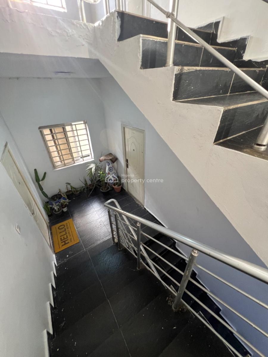 Furnished Oversized Room and Palour in an Excellent Location, Lekki Phase 1, Lekki, Lagos, Mini Flat (room and Parlour) for Rent