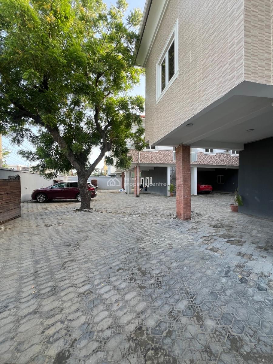 Furnished Oversized Room and Palour in an Excellent Location, Lekki Phase 1, Lekki, Lagos, Mini Flat (room and Parlour) for Rent