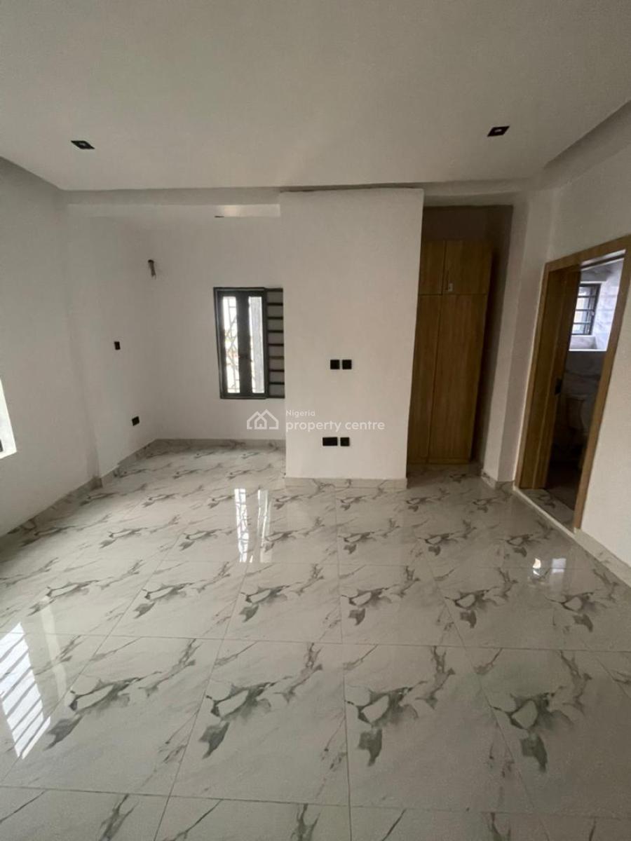 Luxury Fully Automated 3 Bedroom Apartment in a Gated Estate, Akoka, Yaba, Lagos, Flat / Apartment for Sale
