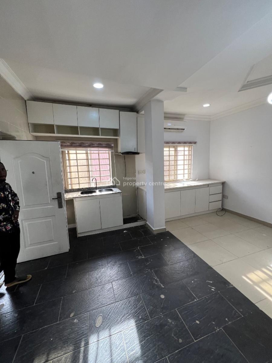Very Spacious 2-bedroom Flat with an Open Plan Kitchen, Lekki Phase 1, Lekki, Lagos, Flat / Apartment for Rent