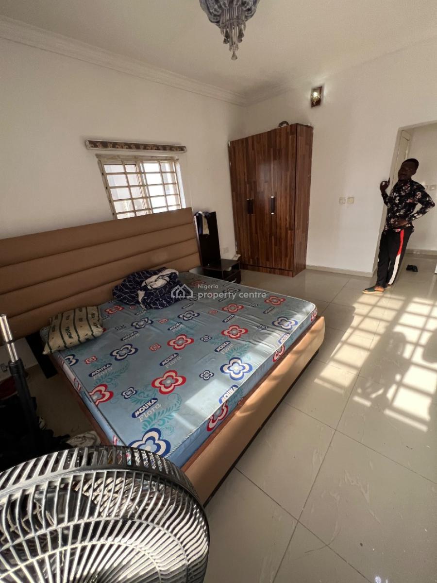 Very Spacious 2-bedroom Flat with an Open Plan Kitchen, Lekki Phase 1, Lekki, Lagos, Flat / Apartment for Rent