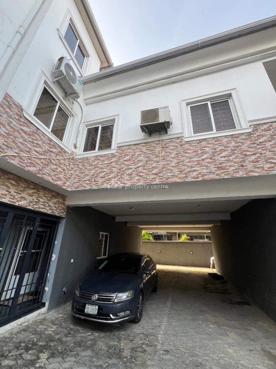 Very Spacious 2-bedroom Flat with an Open Plan Kitchen, Lekki Phase 1, Lekki, Lagos, Flat / Apartment for Rent