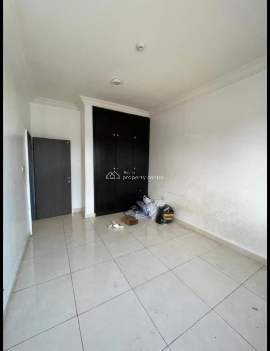 Serviced 3 Bedroom Apartment 2nd Floor, Chevy View Estate Lekki Lagos, Lekki, Lagos, Flat / Apartment for Rent