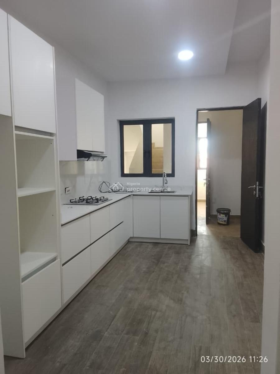 Fully Serviced 3 Bedroom Apartment with a Room Bq, Gym and Swimming Po, Lekki Phase 1, Lekki, Lagos, Lekki Phase 1, Lekki, Lagos, House for Rent