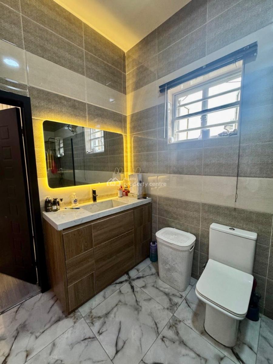 Distress Deal! 4 Bedroom Semi Detached Duplex with Bq, Ikota, Lekki, Lagos, Semi-detached Duplex for Sale