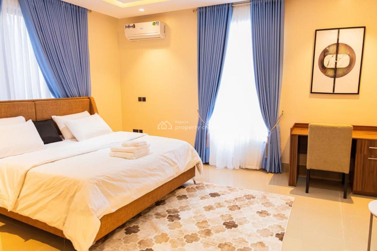 Our Luxury 2 Bedroom Apartment with Pool and Gym, Off Admiralty Way, Lekki Phase 1, Lekki, Lagos, Flat / Apartment Short Let
