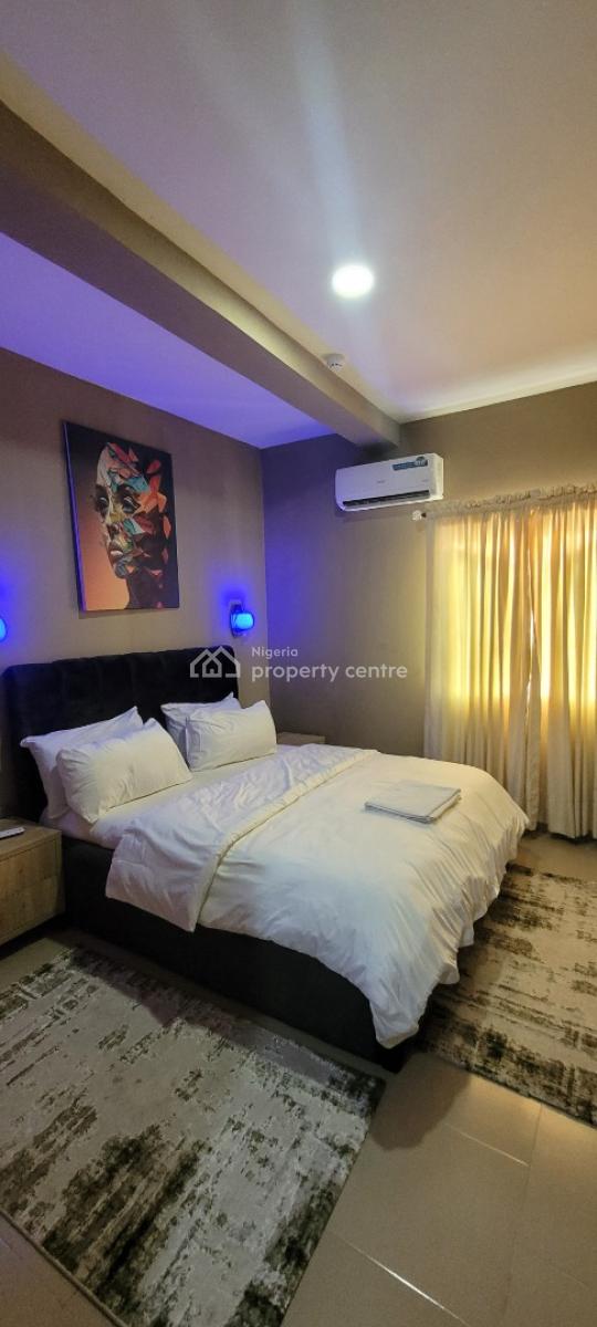 Neatly Furnished  1bedroom, Sangotedo, Ajah, Lagos, Mini Flat (room and Parlour) Short Let
