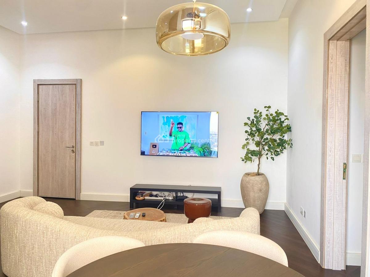 Our Luxury 2 Bedroom Apartment with Pool and Gym, Kayode Animashaun, Lekki Phase 1, Lekki, Lagos, Flat / Apartment Short Let