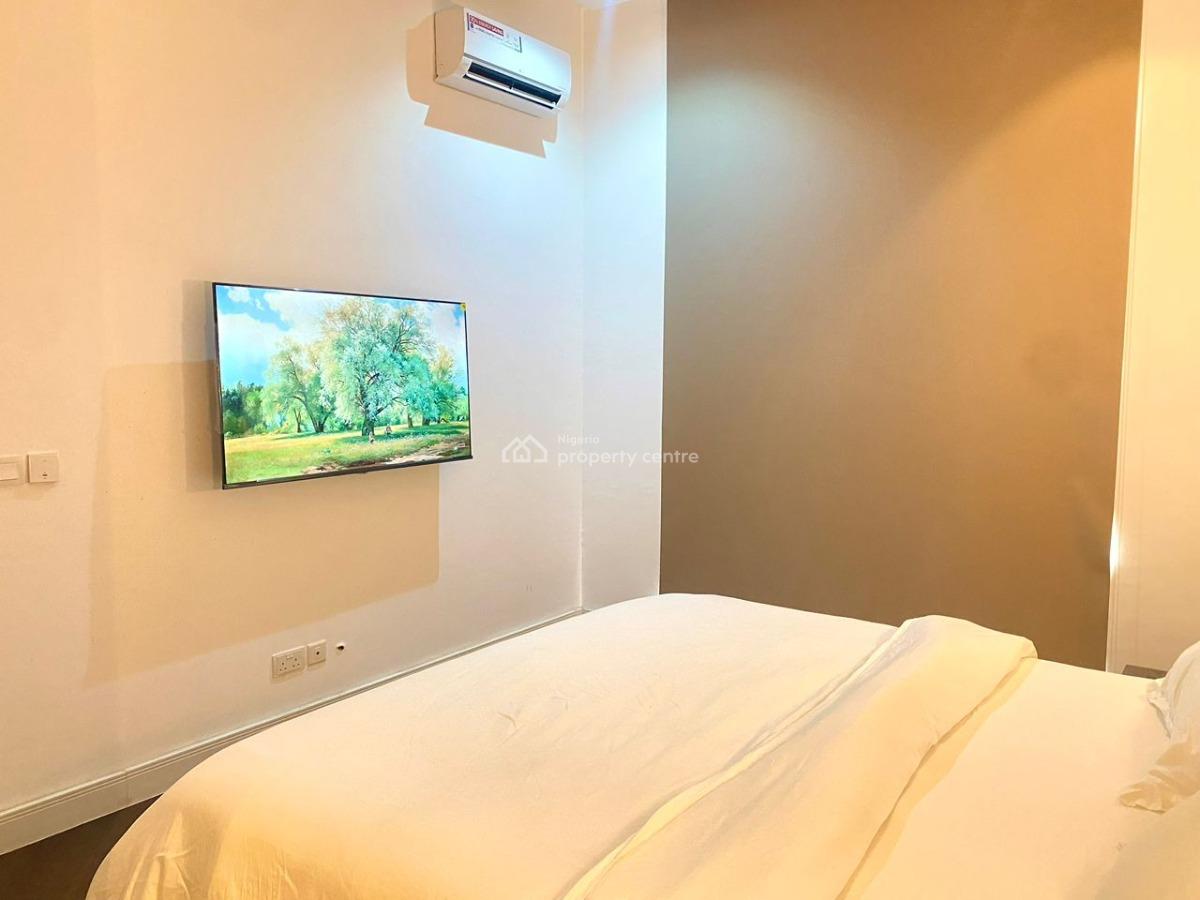 Our Luxury 2 Bedroom Apartment with Pool and Gym, Kayode Animashaun, Lekki Phase 1, Lekki, Lagos, Flat / Apartment Short Let