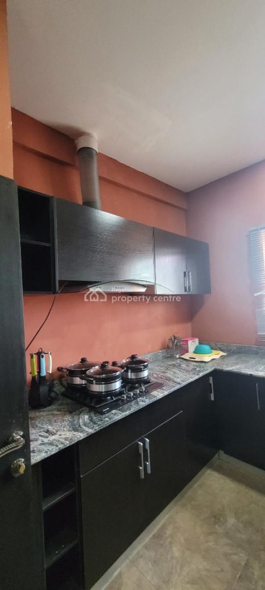 Beautiful Furnished  and Spacious  3bedroom Apartment, Sangotedo, Ajah, Lagos, Flat / Apartment Short Let