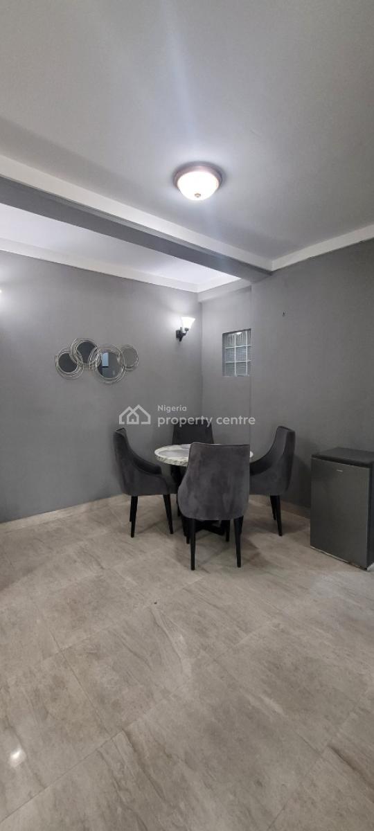 Beautiful Furnished  and Spacious  3bedroom Apartment, Sangotedo, Ajah, Lagos, Flat / Apartment Short Let