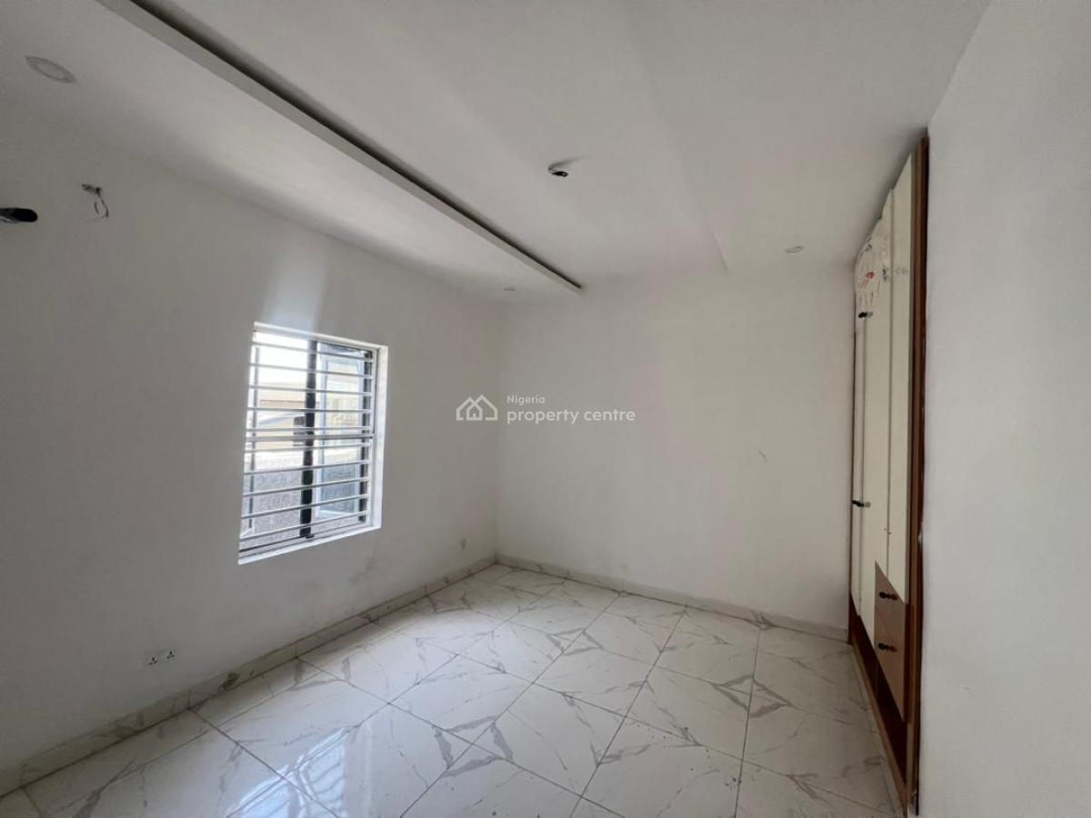 1 Bedroom Apartment, Ikota, Lekki, Lagos, Flat / Apartment for Rent