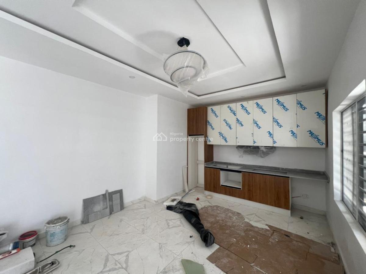 1 Bedroom Apartment, Ikota, Lekki, Lagos, Flat / Apartment for Rent