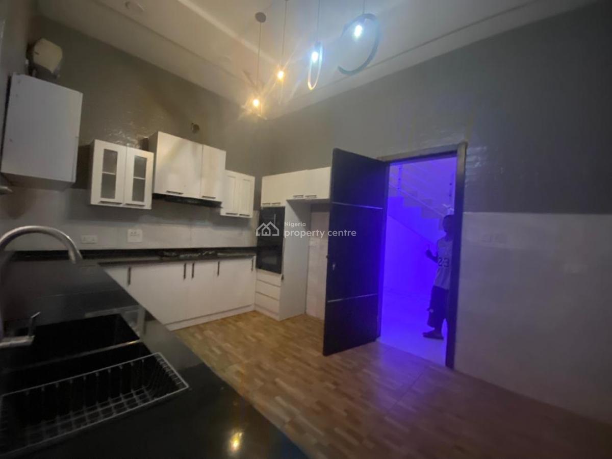 4bedroom Semi Detached Duplex, Chevron, Lekki, Lagos, Semi-detached Duplex for Rent