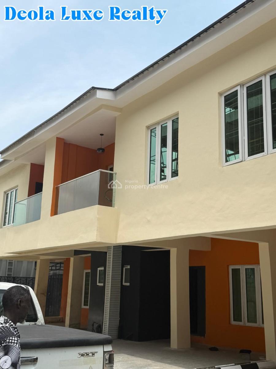a Very Spacious 3 Bedrooms Terraced Duplex in a Fully Serviced Estate, Horizon Cyberville Estate By The Coastal Road, Ikate, Lekki, Lagos, Terraced Duplex for Rent