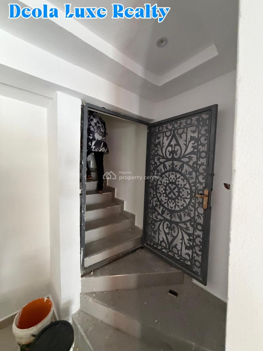 a Very Spacious 3 Bedrooms Terraced Duplex in a Fully Serviced Estate, Horizon Cyberville Estate By The Coastal Road, Ikate, Lekki, Lagos, Terraced Duplex for Rent