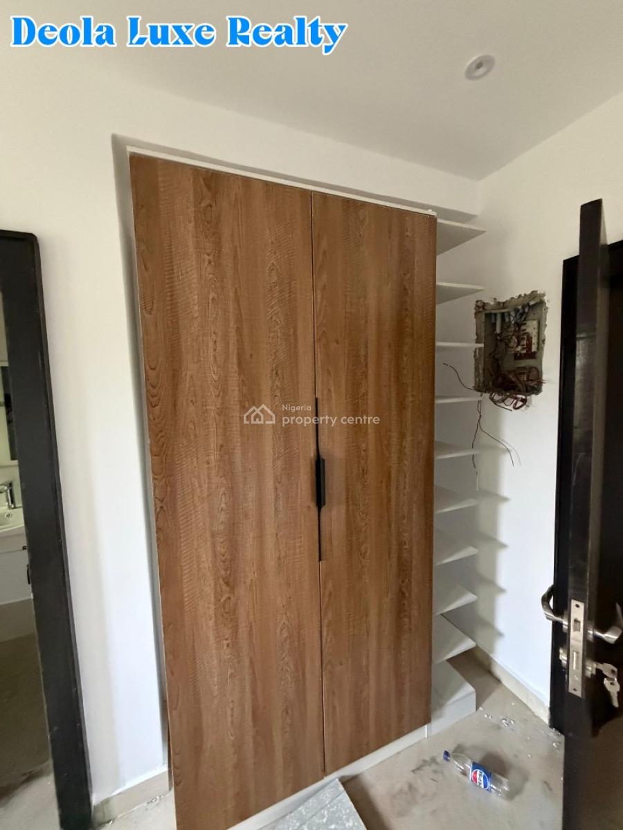 a Very Spacious 3 Bedrooms Terraced Duplex in a Fully Serviced Estate, Horizon Cyberville Estate By The Coastal Road, Ikate, Lekki, Lagos, Terraced Duplex for Rent